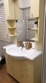White Swan Boutique Apartments