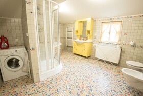 White Swan Boutique Apartments