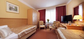 Lazensky Hotel Savoy