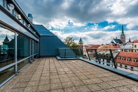 Courtyard Pilsen