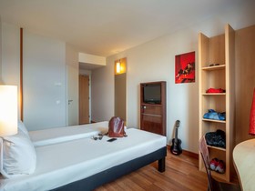 ibis Plzen