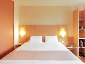 ibis Plzen