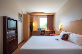ibis Plzen