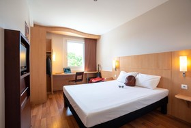 ibis Plzen