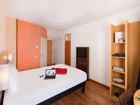 ibis Plzen