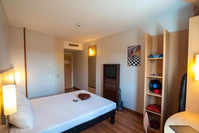 ibis Plzen