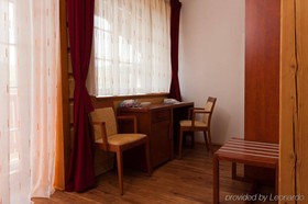 Green Inn Hotel