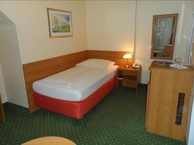 Euro Park International