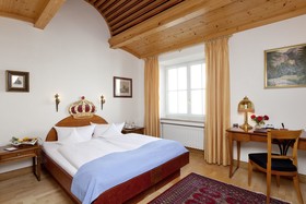 Hotel Hirsch