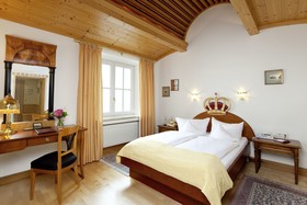 Hotel Hirsch
