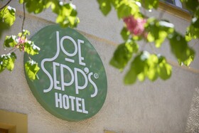 JOESEPP’S Hotel am Hallhof