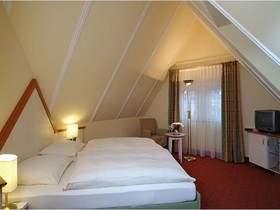 Bad Hotel