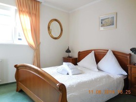 Athos Hotel