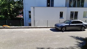 Family Suites & Parking