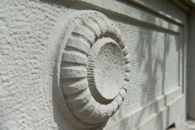 Precise Tale Badischer Hof Baden-Baden