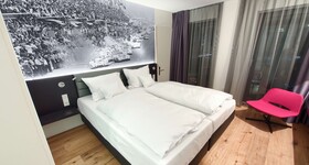 V8 HOTEL Motorworld Region Stuttgart, BW Premier Collection