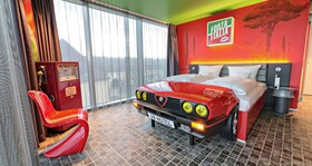 V8 HOTEL Motorworld Region Stuttgart, BW Premier Collection
