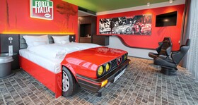 V8 HOTEL Motorworld Region Stuttgart, BW Premier Collection