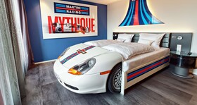 V8 HOTEL Motorworld Region Stuttgart, BW Premier Collection