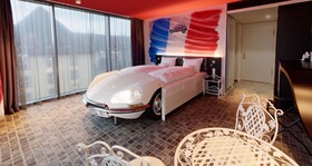 V8 HOTEL Motorworld Region Stuttgart, BW Premier Collection