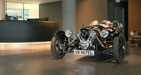 V8 HOTEL Motorworld Region Stuttgart, BW Premier Collection
