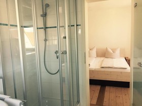 Gasthaus Loewenthor & Hotel Hahn