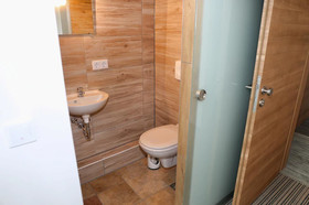 Hotel Hanif