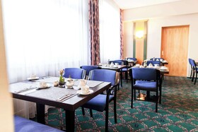 PLAZA Hotel Blankenburg Ditzingen, Sure Hotel Collection