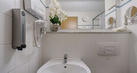 PLAZA Hotel Blankenburg Ditzingen, Sure Hotel Collection