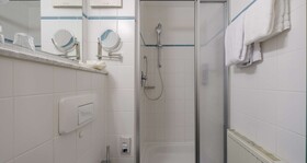 PLAZA Hotel Blankenburg Ditzingen, Sure Hotel Collection