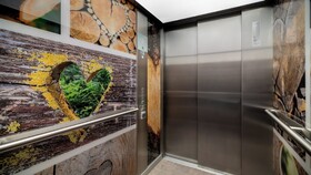 Holiday Inn - the niu, Timber Esslingen