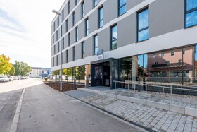 Holiday Inn - the niu, Timber Esslingen