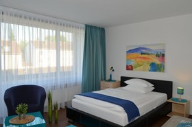 Neu Heidelberg Guesthouse & Apartments
