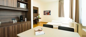 sevenDays Hotel BoardingHouse