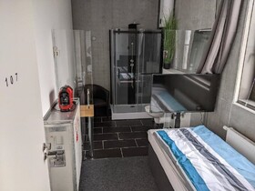Business Motel