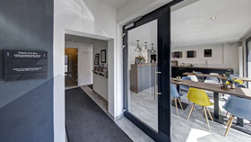 Neckarbett Bed & Breakfast