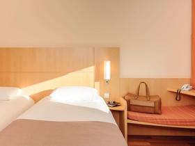 ibis Stuttgart Airport Messe Hotel