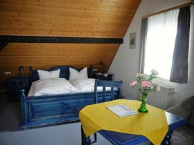 Hotel-Gasthof-Destille Eisenbahn