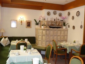 Zum Schiff