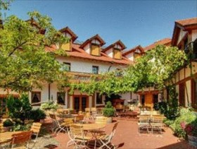 Hotel Weinstube Gutshof