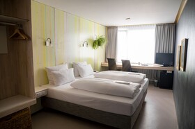Abalon Hotel Ideal