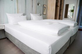Abalon Hotel Ideal