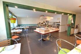 Abalon Hotel Ideal