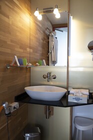 Abalon Hotel Ideal