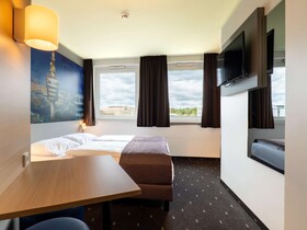 B&B Hotel Stuttgart-Airport/Messe