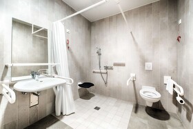 B&B Hotel Stuttgart-Neckarhafen
