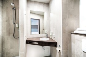 B&B Hotel Stuttgart-Neckarhafen