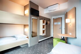 B&B Hotel Stuttgart-Neckarhafen