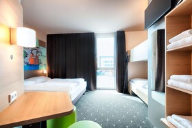 B&B Hotel Stuttgart-Neckarhafen
