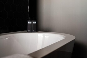 CLOUD N°7 APARTMENTS